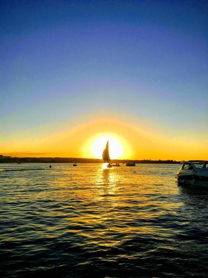 Lake Side Reformado Lago Paranoa Brasilia Df Luaran gambar